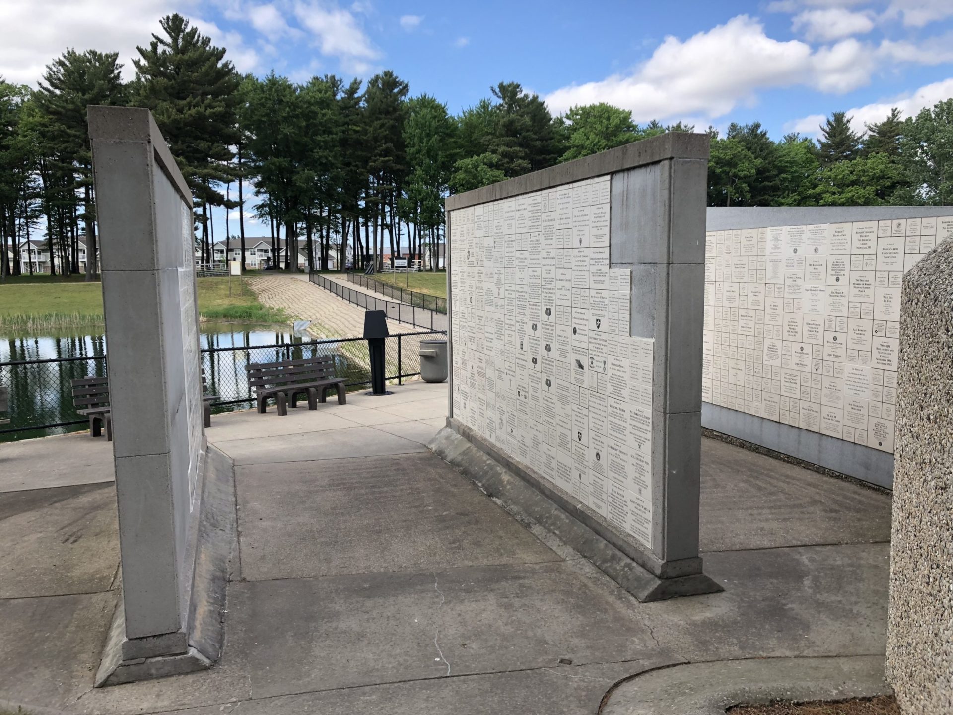 Korean War Memorials - Plover