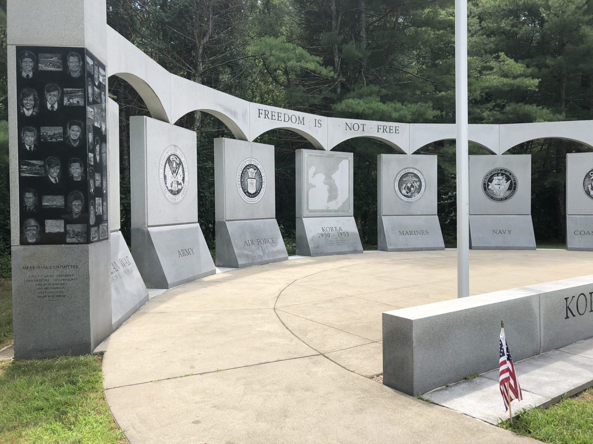 Korean War Memorials - Exeter