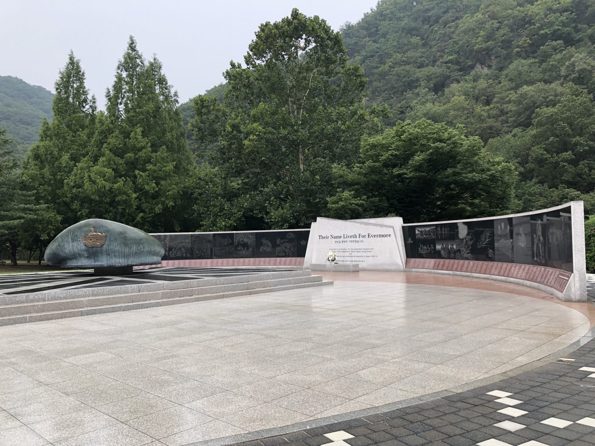Korean War Memorials - Maji-ri